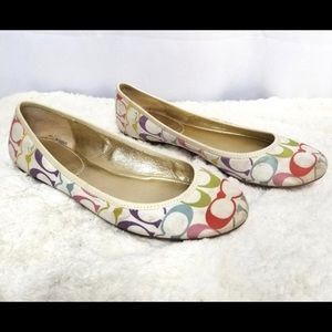 Coach flats